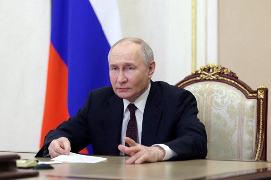 بوتين يؤدي اليمين الدستورية لولاية خامسة
