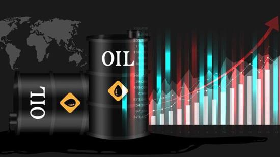 احتياطيات النفط الاستراتيجية الأمريكية عند أدنى مستوى في 42 عاماً بفعل أزمة هرمز