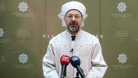 رئاسة الشؤون الدينية في تركيا تحسم الجدل بشأن التعليم المختلط في المدارس