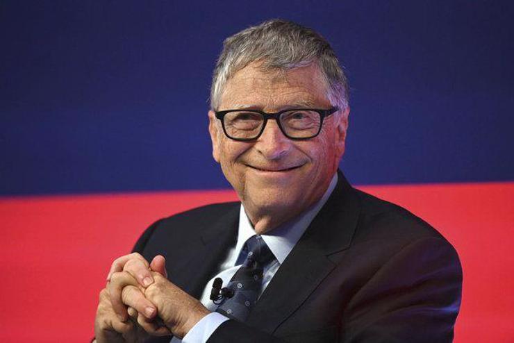 الوصف: <p> بيل جيتس </ p> <p> </p> <p> الثروة: 115 مليار دولار </ p> <p> </p> <p> رجل أعمال أمريكي ومطور برامج ومستثمر. وهو المؤسس المشارك لمايكروسوفت ، أكبر شركة لتصنيع البرمجيات في العالم. في عام 2019 ، كان أغنى شخص في العالم بثروة صافية بلغت 110 مليار دولار. </p><ins class=