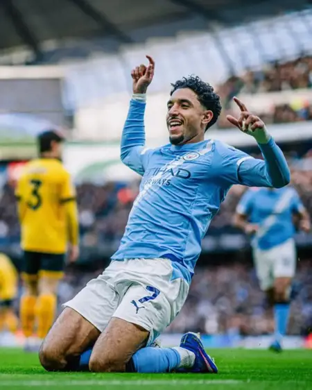 مانشستر سيتي يهزم وولفرهامبتون بثنائية نظيفة