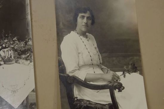 في اليوم العالميّ للتصوير.. كريمة عبود أوّل مصوّرة فلسطينية حفظت وجه الوطن قبل النكبة