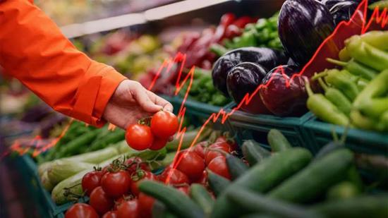 تضخّم تموز في تركيا يُعلَن غداً: الاقتصاديون يتوقّعون 1.82% شهرياً وتراجع السنوي إلى 31.80%