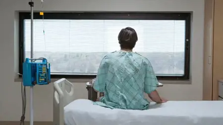 خطأ طبي.. يفقد شاب كويتي بصره ويصاب بالعقم خطأ طبي.. يفقد شاب كويتي بصره ويصاب بالعقم