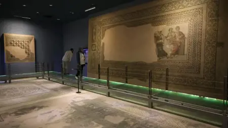 افتتاح متحف فسيفساء "زيوغما"  بغازي عنتاب التركية  أمام الزوار  افتتاح متحف فسيفساء "زيوغما"  بغازي عنتاب التركية  أمام الزوار