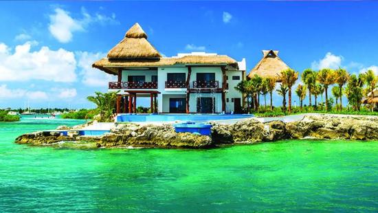 كيف أعادت مدن الألعاب الذكية والمنتجعات صياغة مفهوم العطلات؟