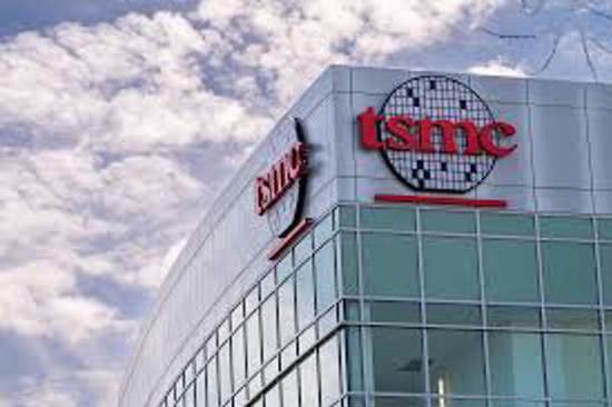 TSMC تعلن الانتقال لتقنية CoPoS بحلول عام 2028
