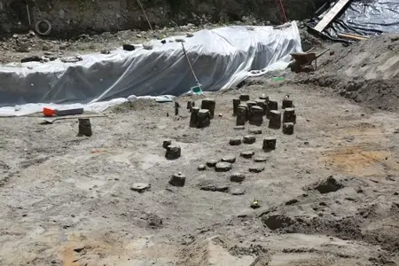 عُثر على بقايا جسر خشبي روماني عمره نحو ألفي عام