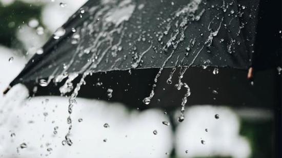 الأرصاد التركية تحذر من هطول أمطار غزيرة على شرق البحر الأسود