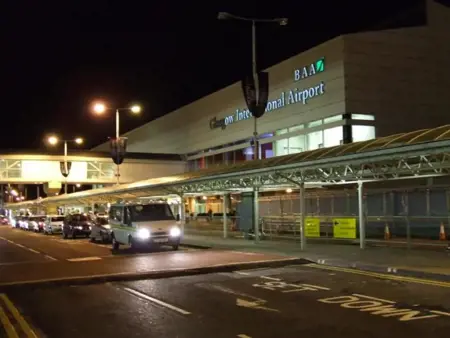 قرار اسكتلندي بمنع الطائرات العسكرية الإسرائيلية من استخدام مطار غلاسكو قرار اسكتلندي بمنع الطائرات العسكرية الإسرائيلية من استخدام مطار غلاسكو