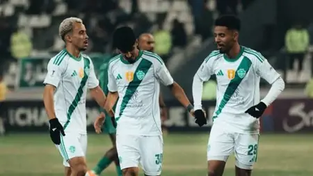 موعد مباراة الأهلي والرياض في دوري روشن والقنوات الناقلة والتشكيل المتوقع