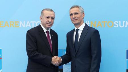 أردوغان يلتقي بالأمين العام لحلف الناتو