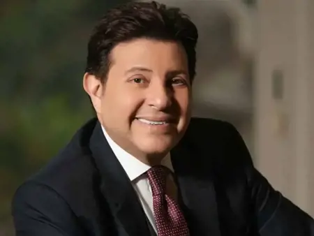 قريباً ..الفنان المصري هاني شاكر في سوريا من جديد قريباً ..الفنان المصري هاني شاكر في سوريا من جديد