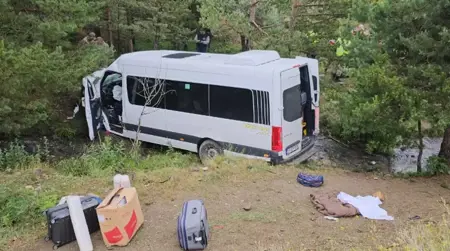 في حادث مروع.. مقتل 4 أشخاص أثناء عودتهم من إسطنبول بعد حضور زفاف في حادث مروع.. مقتل 4 أشخاص أثناء عودتهم من إسطنبول بعد حضور زفاف