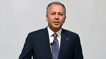 ملاحقات إلكترونية .. 37 حالة اعتقال بسبب منشورات استفزازية في تركيا ملاحقات إلكترونية .. 37 حالة اعتقال بسبب منشورات استفزازية في تركيا