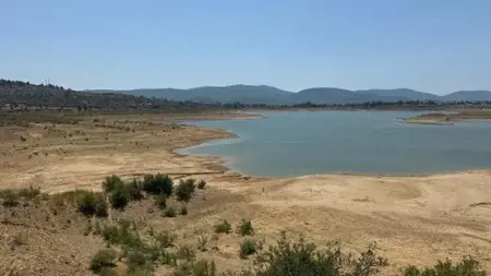 الجفاف يهدد بودروم.. السدود على وشك النفاد وأهالي المدينة يطالبون بالحل  الجفاف يهدد بودروم.. السدود على وشك النفاد وأهالي المدينة يطالبون بالحل