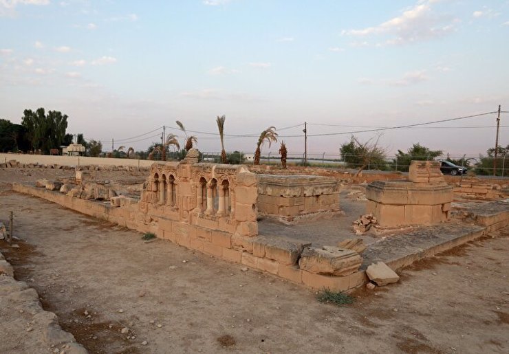 الوصف: https://img.piri.net/mnresize/720/2000/resim/upload/2022/11/24/11/51/d9bdfca5472668821.jpg