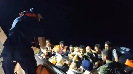 تركيا ..إنقاذ 29 مهاجرًا غير نظامي قبالة سواحل بودروم تركيا ..إنقاذ 29 مهاجرًا غير نظامي قبالة سواحل بودروم