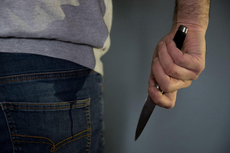 طالب يطعن أستاذه بالسكين في أنقرة