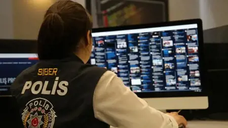 تركيا ..القبض على 7 أشخاص بتهمة الترويج لأفكار إرهابية في إزمير