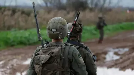 إسرائيل تعلن تعزيز استعداداتها العسكرية للحرب ضد لبنان إسرائيل تعلن تعزيز استعداداتها العسكرية للحرب ضد لبنان