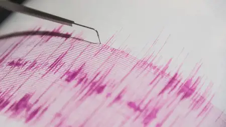 زلزال بقوة 5.5 درجة يضرب شمال شرق أفغانستان