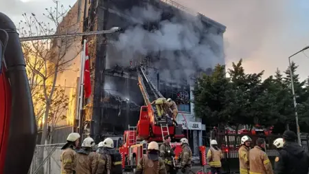إسطنبول.. إخماد حريق في مبنى مكون من 11 طابق بعد 60 ساعة من اشتعاله