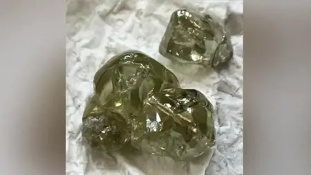 إسطنبول ..ضبط ألماس "بقيمة 1 مليون دولار"  في البازار الكبير إسطنبول ..ضبط ألماس "بقيمة 1 مليون دولار"  في البازار الكبير