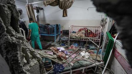 الجيش الإسرائيلي يقتحم قسم الولادة في مستشفى ناصر في غزة