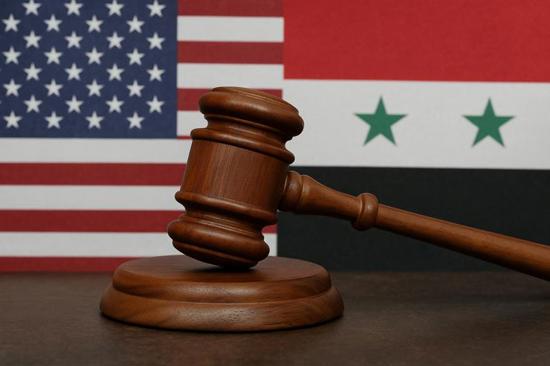 الولايات المتحدة ترفع العقوبات عن سوريا وتعلّق قانون قيصر