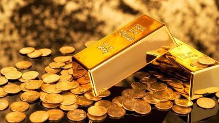 توقعات سعر الذهب لعام 2025 