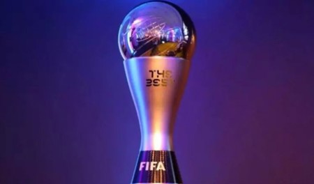 الفيفا تكشف أسماء المرشحين لجائزة أفضل لاعب كرة قدم لعام 2023