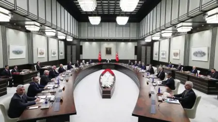 اجتماع الحكومة التركية يناقش "تركيا بلا إرهاب" وحرائق الغابات