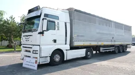 القبض على 14 مهاجرًا غير نظامي على متن مقطورة شاحنة بولاية سكاريا التركية القبض على 14 مهاجرًا غير نظامي على متن مقطورة شاحنة بولاية سكاريا التركية