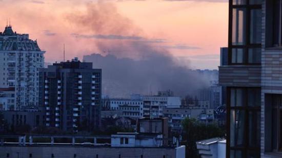 عمدة كييف يعلن سماع دوي انفجارات في العاصمة