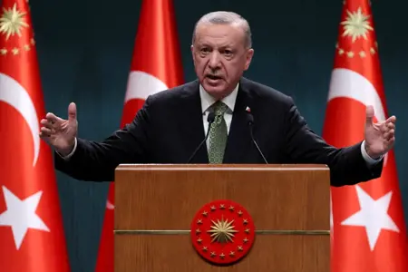 الإندبندنت: بهدف حسم الانتخابات.. أردوغان يلجأ لأسلوبه الشعبوي القديم الإندبندنت: بهدف حسم الانتخابات.. أردوغان يلجأ لأسلوبه الشعبوي القديم