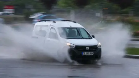 الأرصاد التركية تطلق تحذير "برتقالي" و"أصفر" لـ17 ولاية الأرصاد التركية تطلق تحذير "برتقالي" و"أصفر" لـ17 ولاية