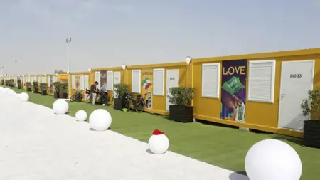 إرسال 4 آلاف من مقصورات المونديال في قطر إلى تركيا وسوريا إرسال 4 آلاف من مقصورات المونديال في قطر إلى تركيا وسوريا