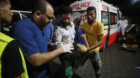 إسرائيل تركتب مذبحة بحق أحد مخيمات اللاجئين في غزة الليلة الماضية إسرائيل تركتب مذبحة بحق أحد مخيمات اللاجئين في غزة الليلة الماضية