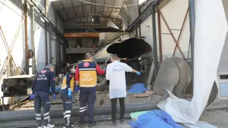 عاجل:انفجار صهريج وقود في غازي عنتاب يسفر عن وقوع ضحايا عاجل:انفجار صهريج وقود في غازي عنتاب يسفر عن وقوع ضحايا