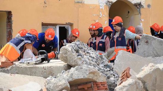 تركيا تشهد تدريبات مكثفة للتوعية بالكوارث