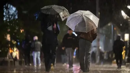 الأرصاد الجوية تحذر من هطول أمطار غزيرة في أنقرة الأرصاد الجوية تحذر من هطول أمطار غزيرة في أنقرة