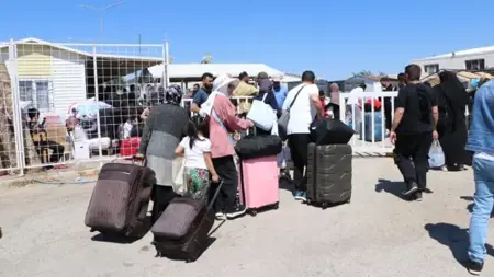 عودة السوريين إلى سوريا تتزايد قبيل عيد الأضحى مع تحسن الأوضاع الأمنية عودة السوريين إلى سوريا تتزايد قبيل عيد الأضحى مع تحسن الأوضاع الأمنية