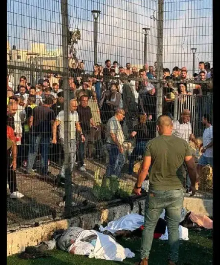 مصرع 14 سوريًا وإصابة العشرات في قصف بالجولان السوري وحزب الله اللبناني ينفي تورطه في الحادث مصرع 14 سوريًا وإصابة العشرات في قصف بالجولان السوري وحزب الله اللبناني ينفي تورطه في الحادث