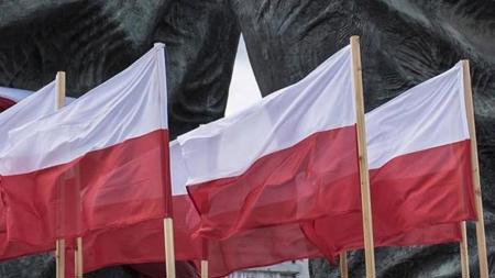 الرئيس البولندي يعلن استعداده لنشر الأسلحة النووية على أراضي بلاده بسبب روسيا