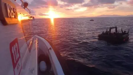 تركيا ..إنقاذ 5000 مهاجر غير نظامي خلال 3 أشهر في بحر إيجه تركيا ..إنقاذ 5000 مهاجر غير نظامي خلال 3 أشهر في بحر إيجه