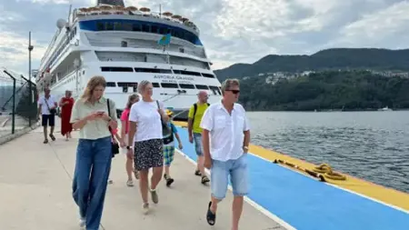 تركيا إحدى الوجهات المهمة لسياحة السفن السياحية تركيا إحدى الوجهات المهمة لسياحة السفن السياحية