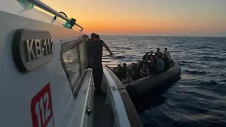 القبض على 48 مهاجرًا غير شرعي قبالة سواحل موغلا  القبض على 48 مهاجرًا غير شرعي قبالة سواحل موغلا