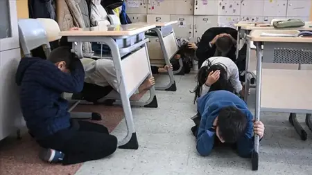 يوم الإثنين جميع المدارس ستنفّذ تمرين الإخلاء بالتزامن يوم الإثنين جميع المدارس ستنفّذ تمرين الإخلاء بالتزامن