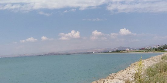 شبه جزيرة دوه بوينو على بحيرة وان تصبح المتنزه الوطني الـ54 في تركيا